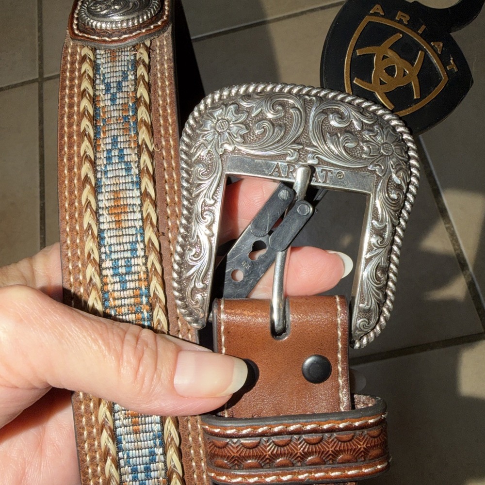 ARIAT Leather Belt Men's 42 Silver Decretive Buckle And Details New Western